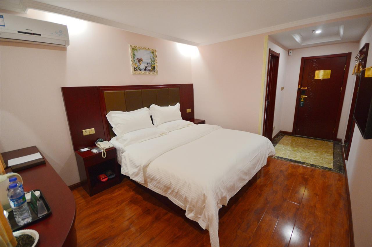 Hotel Greentree Jiading District Jiangqiao Jinyun Road Metro Station Express